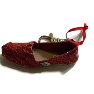 TOMS 2018 Xmas Holiday Ornament Red Glitter Shoe